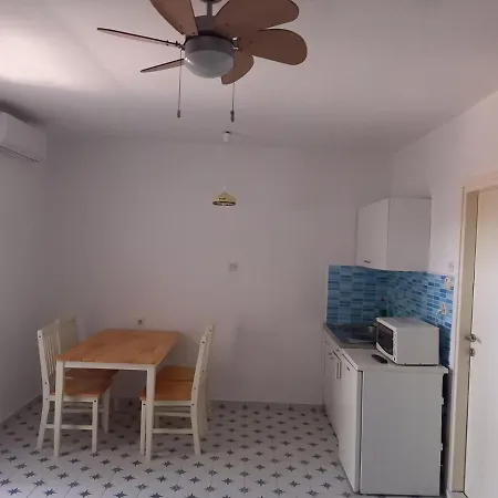 Apartments Nada Stara Novalja Exterior photo