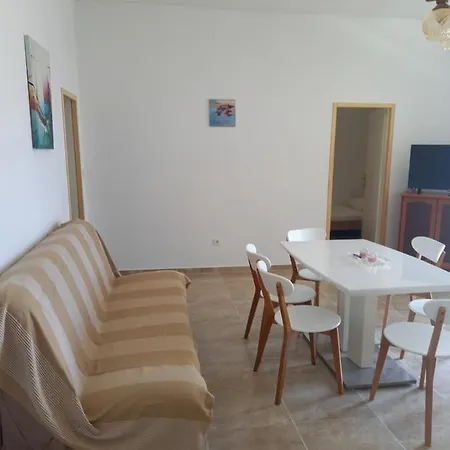 Apartments Nada Stara Novalja Exterior photo